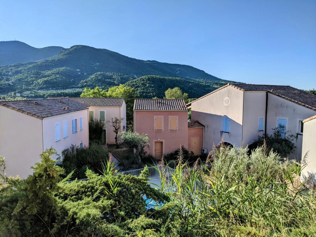 Maisonnette Dans Domaine Avec Piscine A Nyons, Pays Des Olives Dış mekan fotoğraf